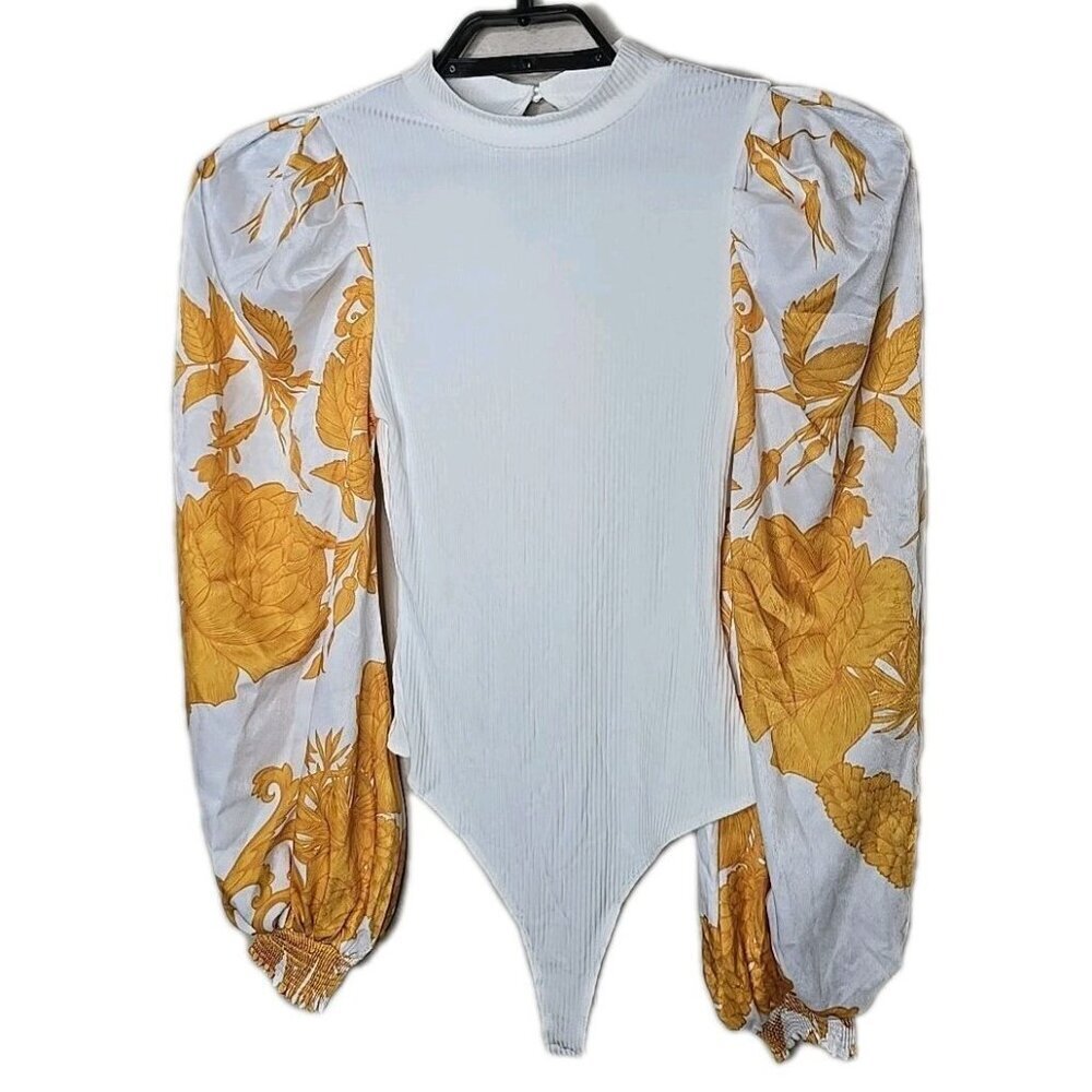 Flying Tomato Women's White Bodysuit Yellow Floral Size Small t9